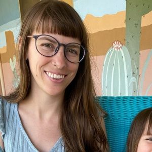 Meet your Posher, Lauren